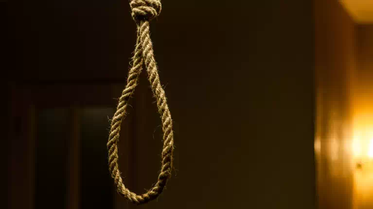 Τραγωδία: Βρέθηκε νεκρός ο 38χρονος – Η φρικτή εικόνα που αντίκρισαν όταν άνοιξαν την πόρτα