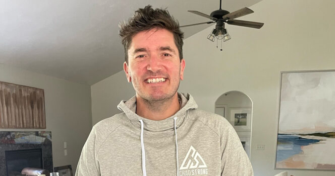 Μη καπνιστής με διαγνωσμένο καρκίνο του πνεύμονα μοιράζεται το μοναδικό «σιωπηλό» του σύμπτωμα