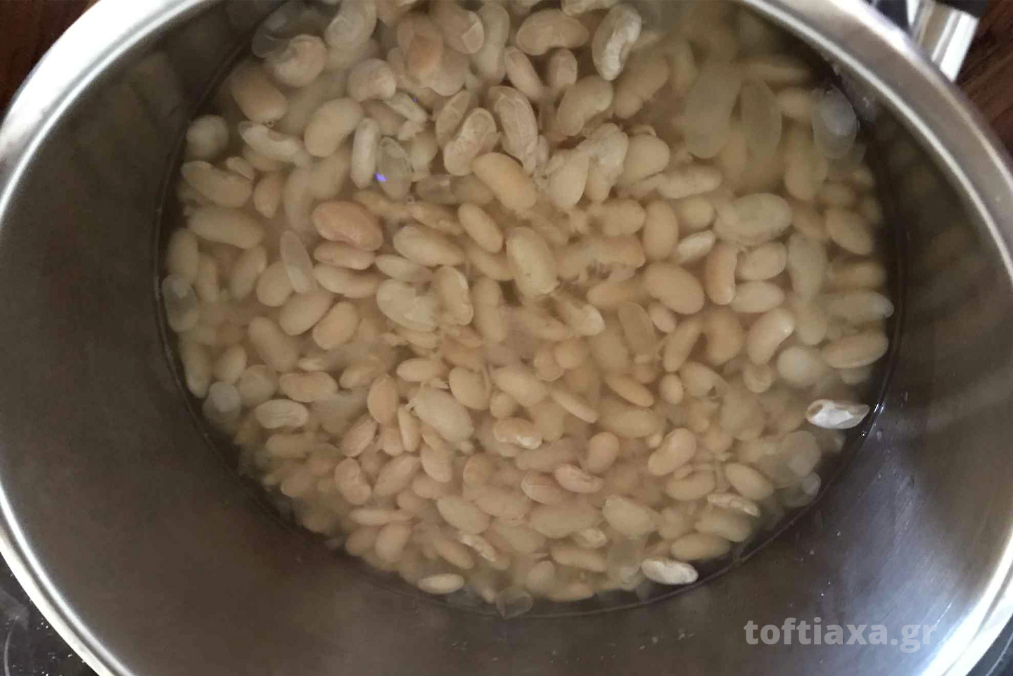 Το πιο γρήγορο κόλπο της κουζίνας: Πώς να σώσεις τα φασόλια χωρίς μούλιασμα