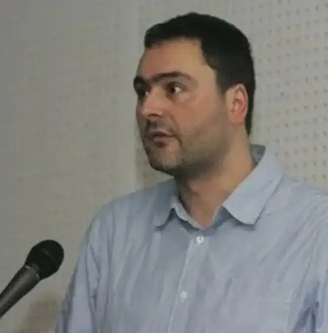 Σοκ και θρήνος για τον 51χρονο καθηγητή Χαρίλαο Πλατανάκη