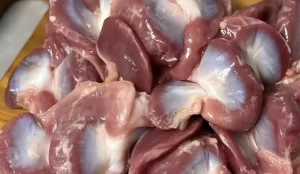 Γιατί πρέπει να τρώτε στομάχια κοτόπουλου