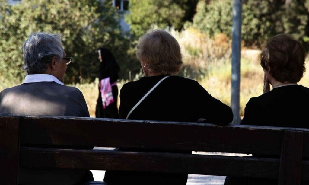 Πριν μια ώρα μαθεύτηκε και επίσημα: Καταπληκτικά νέα για όλους τους Έλληνες που είναι πάνω από 60 χρονών
