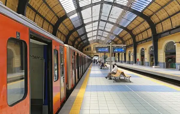 Στάση εργασίας σε μετρό, ηλεκτρικό, τραμ 10-2 – Τα τελευταία δρομολόγια