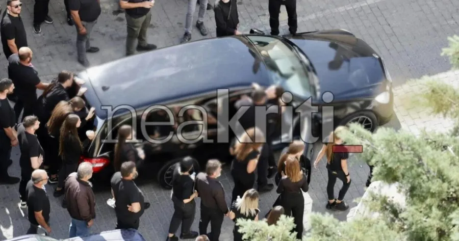 Το σπαpακτικo «Σ’ αγαπάω» της xnpας