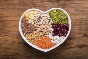 Αuτά είναι τα 12 φαγητά που τρώνε στην Ικαρία και ζουν μέχρι τα 100