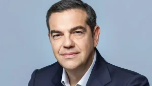 Δεν αστειεύεται ο Τσίπρας – Διάλεξε 41 σοβαρούς επιστήμονες και ετοιμάζεται να διώξει τον Μητσοτάκη από την κυβέρνηση.