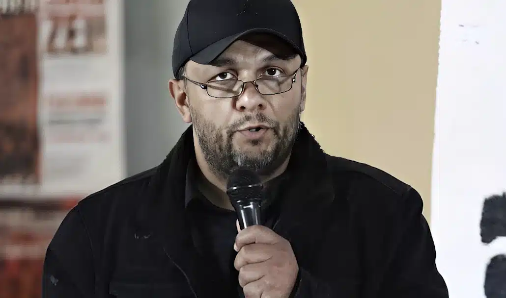 Πολυτεχνείο: Η συγκινητική ομιλία του Πάνου Ρούτσι στη φοιτητική εκδήλωση – «Όταν η νέα γενιά σιωπά, τότε η αδικία νικά»