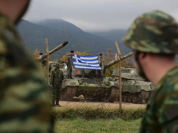 Τραγωδία στη Ρόδο: Γιος Λιμενάρχη ο 19χρονος οπλίτης που σκοτώθηκε από έκρηξη χειροβομβίδας