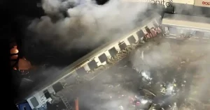 Τέμπη: «Πέντε λεπτά πριν το μοιραίο πήγα στο βαγόνι 2, είδα πράγματα που δεν τα έχει πει κανείς ως τώρα»