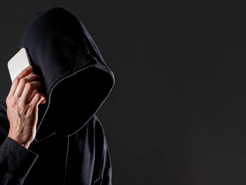 Συναγερμός στις τράπεζες: Η νέα απάτη «Caller ID Spoofing» αδειάζει λογαριασμούς