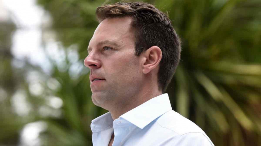 Έκτακτo για Στέφανο Κασσελάκη