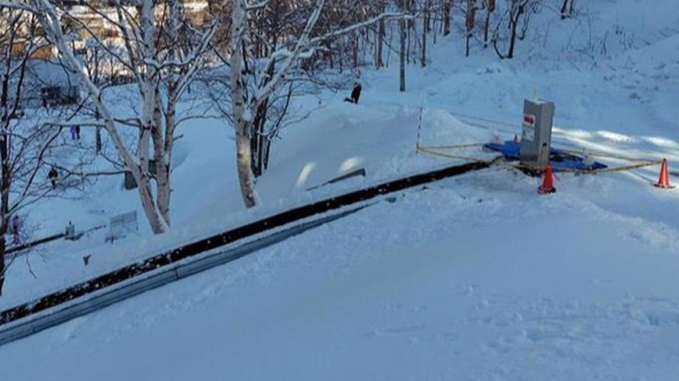 ΤΩΡΑ: ΝΕΚΡΟΣ 5ΧΡΟΝΟΣ ΣΕ ΧΙΟΝΟΔΡΟΜΙΚΟ ΚΕΝΤΡΟ