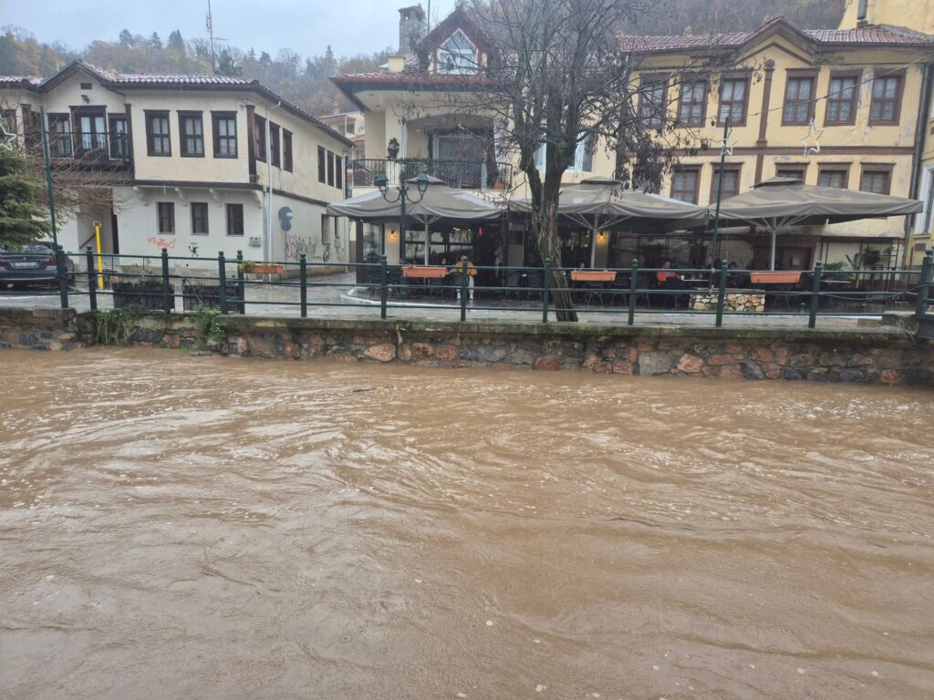 ΣΥΜΒΑΙΝΕΙ ΤΩΡΑ: Σε συναγερμό πασίγνωστη μεγάλη πόλη της Ελλάδας – Κηρύχθηκε σε κατάσταση έκτακτης ανάγκης