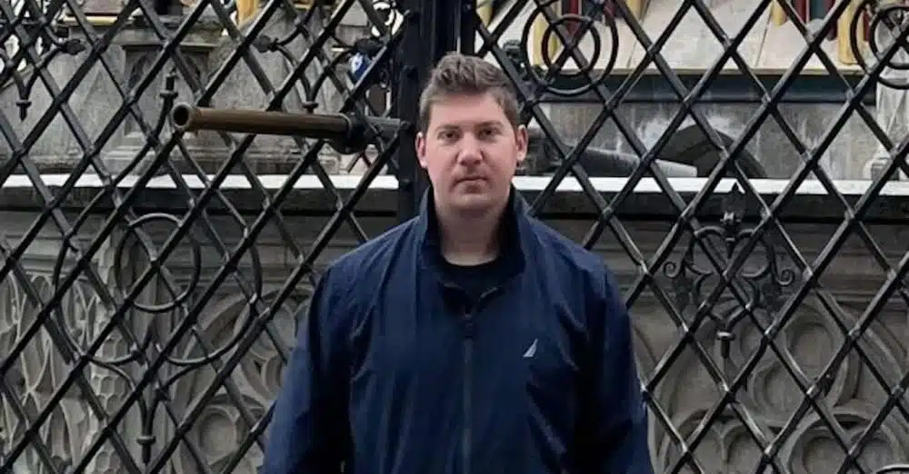 «Αγωνιούμε για το παιδί μας, όποιος γνωρίζει κάτι να ενημερώσει τις Αρχές»: Δραματική έκκληση από τον πατέρα του 33χρονου Αλέξη που αγνοείται