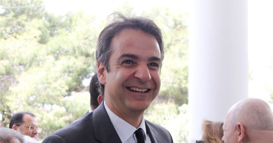 “ΔΕΧΟΜΑΙ” ΝΙΚΗΣΑΝ ΟΙ ΑΓΡΟΤΕΣ – ΚΑΝΕΙ ΠΙΣΩ Ο ΜΗΤΣΟΤΑΚΗΣ