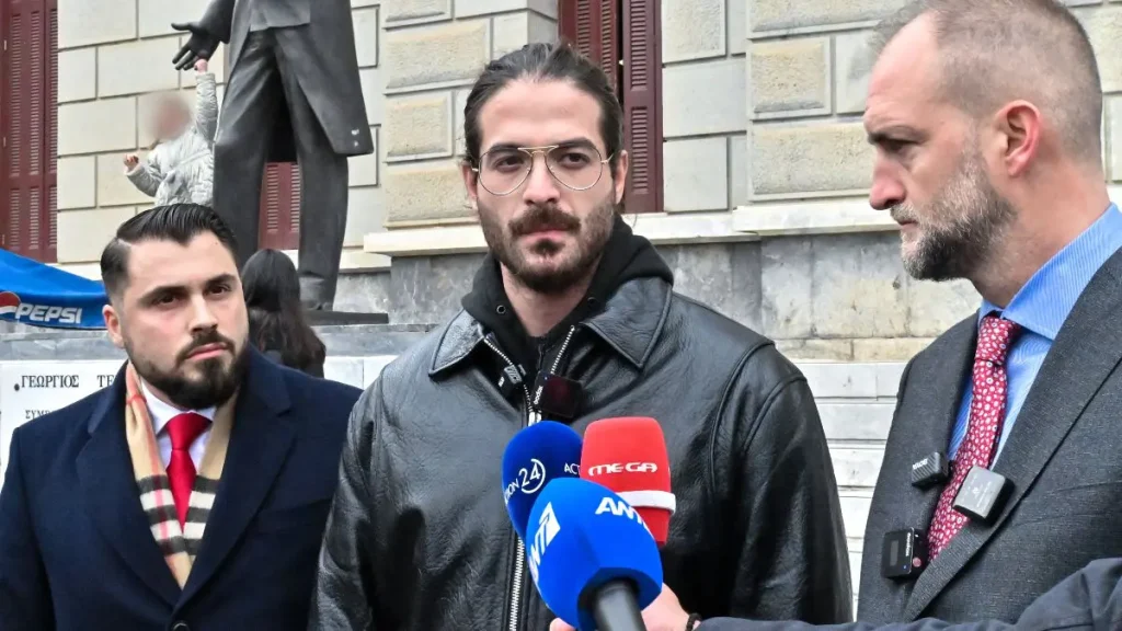 ΑΘΩΟΣ Ο ΑΡΗΣ ΜΟΥΓΚΟΠΕΤΡΟΣ