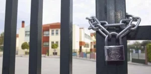 Κλειστά σχολεία 3 Δεκεμβρίου: Γιατί αναστέλλεται η διδασκαλία σε όλες τις βαθμίδες
