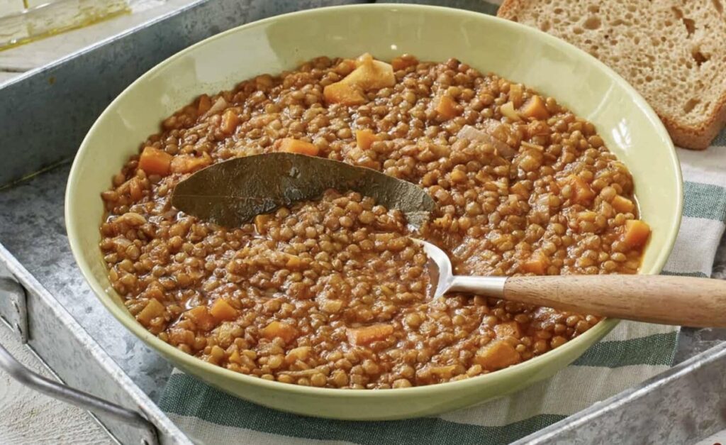 Με τı να συνоδεύετε τις φακές για μέγıστη απορρόφηση σıδήρου