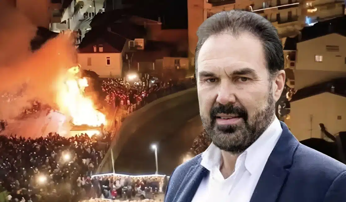 Ο κακός χαμός με τον Δήμαρχο Φλώρινας – Διέκοψε μπάντα που δεν τραγουδούσε ελληνικά