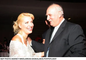 Σπάραξε καρδιές η Μενεγάκη – Είπε το πιο συγκινητικό αντίο στον Γιώργο Παπαδάκη