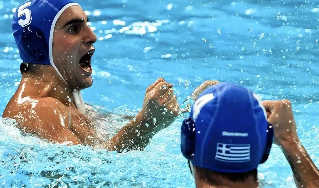 ΘΡΙΑΜΒΟΣ ΓΙΑ ΤΗΝ ΕΛΛΑΔΑ