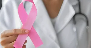 Φαίνονται «αθώα», αλλά προειδοποιοúν για καρκiνο: 6 úπουλα σημάδια που εμφανίζουν σχεδόν όλοι οι καρκινοπαθεiς