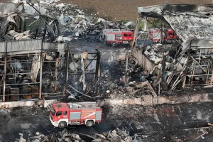 “Μου έλεγαν ότι μυρίζει αέριο αλλά…” ΦΡΙΚΗ με την αποκάλυψη για το εργοστάσιο ΒΙΟΛΑΝΤΑ