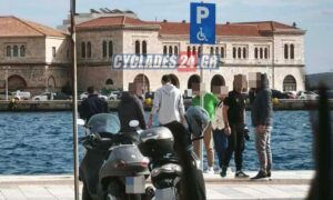 Συναγερμός σε πασίγνωστο νησί της χώρας – Εντοπίστηκε σορός στη θάλασσα