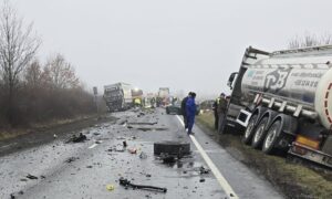 Ελληνική Πρεσβεία στο Βουκουρέστι: «Νεκροί οι επτά από τους 10 επιβαίνοντες του ελληνικού βαν»