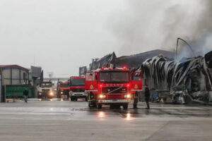 “Λειτουργούσε χωρίς…” Η τραγική ειρωνεία πίσω απο το εργοστάσιο της “Βιολάντα” την ώρα της φονικής έκρηξης