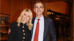 Στη ΜΕΘ η Σία Κοσιώνη – Τι συνέβη με την παρουσιάστρια του ΣΚΑΪ