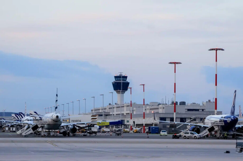 ΕΚΤΑΚΤΟ: ΣΥΝΑΓΕΡΜΟΣ ΣΤΑ ΕΛΛΗΝΙΚΑ ΑΕΡΟΔΡΟΜΙΑ – ΤΙ ΠΡΟΒΛΗΜΑ ΥΠΑΡΧΕΙ