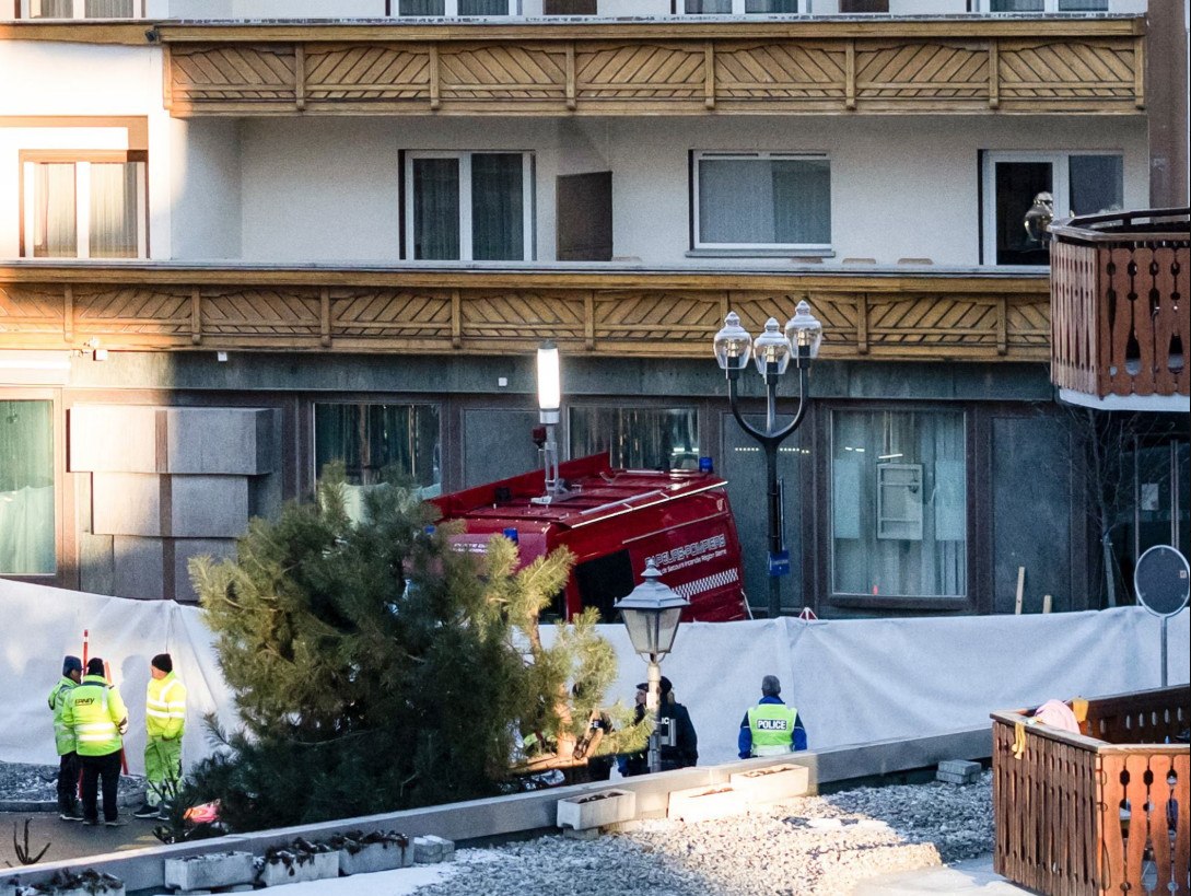 Αντί για Πρωτοχρονιά, κηδεία: Δεκάδες νεκροί σε πασίγνωστο θέρετρο - Έτρεχαν να...