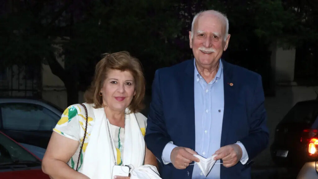 Γιώργος Παπαδάκης: Γιατί η οικογένειά του επέλεξε την αποτέφρωση; Όλη η αλήθεια