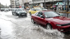 Καιρός: Βροχές και καταιγίδες ξανά από την Τετάρτη και νέο κύμα κακοκαιρίας