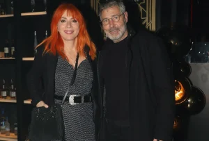 «Είχα διπλή ζωή…»: Κόλαφος ο Θοδωρής Αθερίδης για τη σχέση του με Σμαράγδα Καρύδη