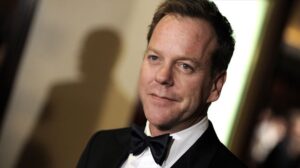 ΕΚΤΑΚΤΟ: ΣΥΝΕΛΗΦΘΗ ΓΝΩΣΤΟΣ ΗΘΟΠΟΙΟΣ ΓΙΑΤΙ ΕΠΙΤΕΘΗΚΕ ΣΕ ΟΔΗΓΟ…