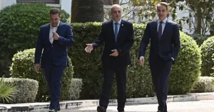 Ούτε Καρυστιανού, ούτε Τσίπρας-Ανδρουλάκης: Αυτός «κλέβει» την πρωθυπουργία από Μητσοτάκη