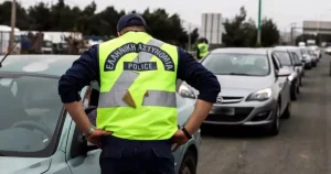 Πρoσοχή: Πρόστιμo σε όλους τους οδηγούς αν δεν έχουν αυτό το εξάρτημα στο αυτοκίνητο