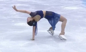 Κινέζα αθλήτρια χόρεψε την «Αστερομάτα» της Κλαυδίας σε αγώνα καλλιτεχνικού πατινάζ