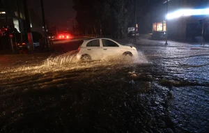 ΕΚΤΑΚΤΟ: ΜΠΛΑΚ ΑΟΥΤ ΤΩΡΑ ΣΤΗΝ ΑΘΗΝΑ – ΧΑΟΣ