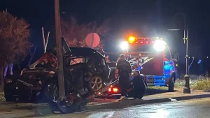 Τραγωδία:19χρονος και 17χρονη τα θύματα του σοκαριστικού τροχαίου δυστυχήματος – Άμορφη μάζα το αυτοκίνητό τους