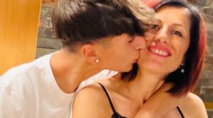 ΕΚΤΑΚΤΟ: ΑΛΒΑΝΟΣ ΠΟΔΟΣΦΑΙΡΙΣΤΗΣ ΧΤΥΠΗΣΕ ΤΗ ΜΗΤΕΡΑ ΤΟΥ ΚΑΙ ΕΔΩΣΕ ΤΕΛΟΣ ΣΤΗ ΖΩΗ ΤΟΥ