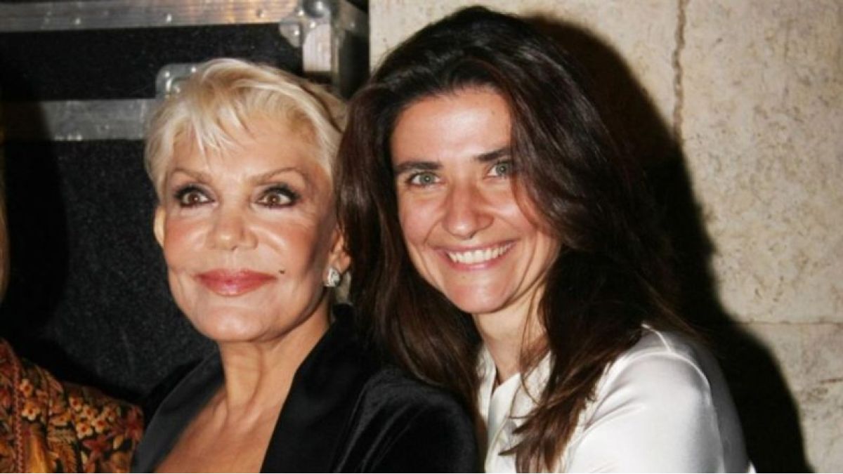 17 μήνες μετά το εγκεφαλικό επεισόδιο της Μαρινέλλας η κόρη της έδωσε στους γιατρούς εντολή να μην πονάει η μητέρα της