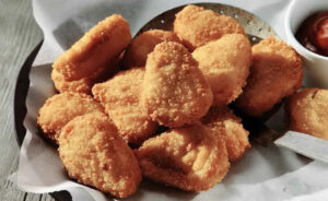 Ανακαλούνται κοτομπουκιές από δύο μεγάλες αλυσίδες σούπερ μάρκετ