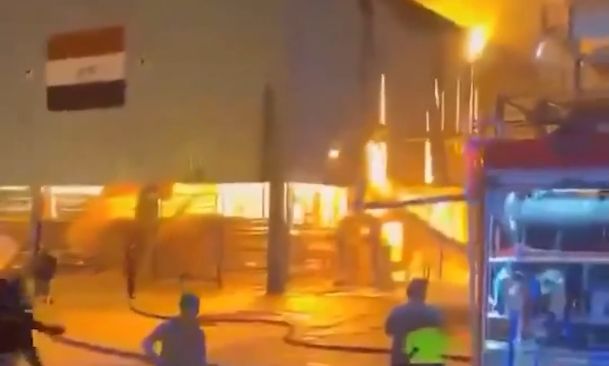 Συναγερμός σε Πυροσβεστική: Μεγάλη φωτιά ΤΩΡΑ στα διυλιστήρια – Αναφορές για τραυματίες και νεκρούς