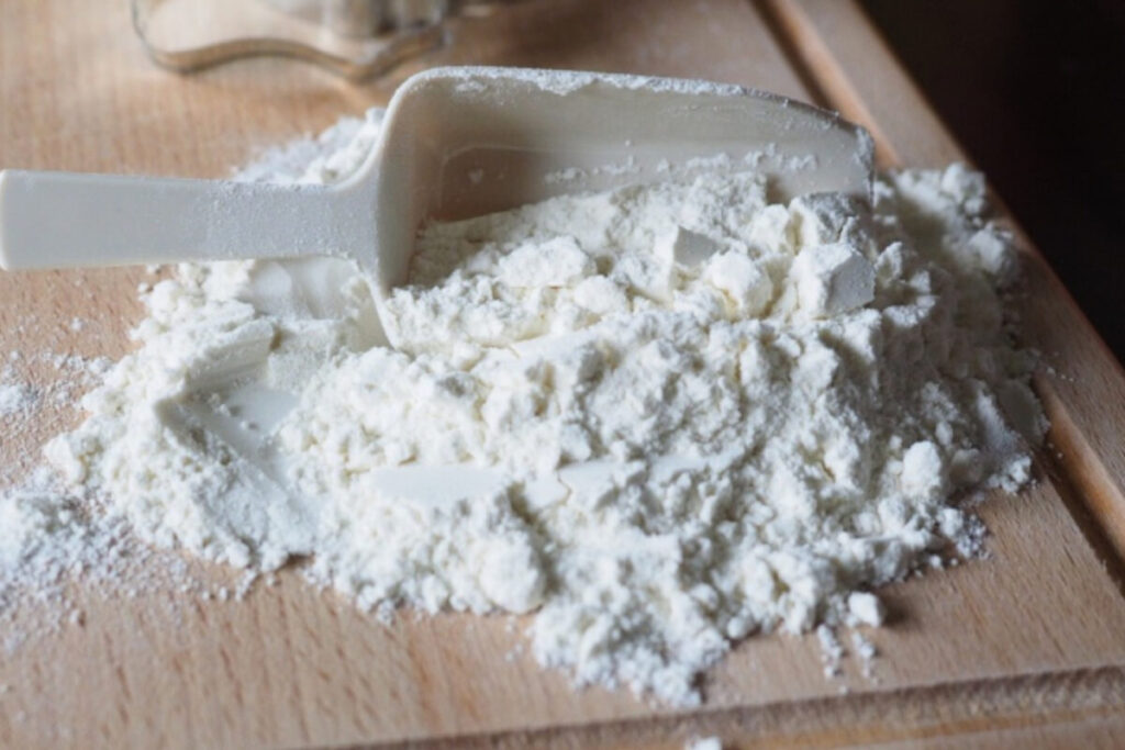 ΠΕΤΑΞΤΕ ΤΕΣ! ΑΝΑΚΑΛΟΥΝΤΑΙ ΔΥΟ ΠΑΣΙΓΝΩΣΤΕΣ ΜΑΡΚΕΣ ΑΛΕΥΡΙ