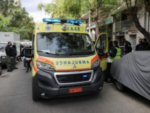 Έπεσε γυναίκα από μπαλκόνι πολυκατοικίας – Από τον 4ο όροφο