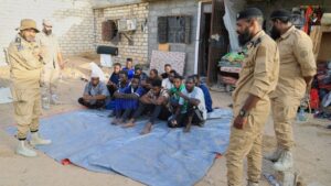 ΕΚΤΑΚΤΟ: Σωροί μεταναστών ξεβράστηκαν στα παράλια