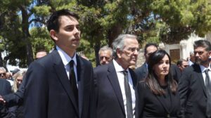 ΣΟΚ – Μία ακόμη απώλεια για τον Κώστα Σαμαρά, 6 μήνες μετά την αδελφή του Λένα